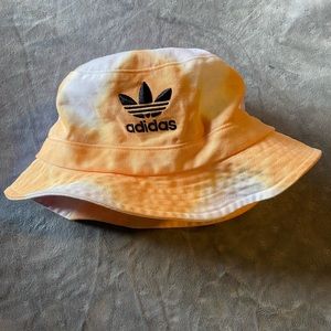 Adidas bucket hate